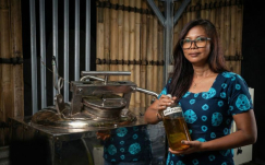 Indonesia Darurat Sampah? Ini Jawaban Konkret Mengolah Limbah Plastik Menjadi BBM Solar dan Bensin