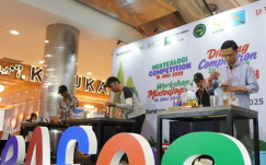Bukan Sekadar Seduhan: Teh Tubruk Bangkit di Tangan Anak Muda